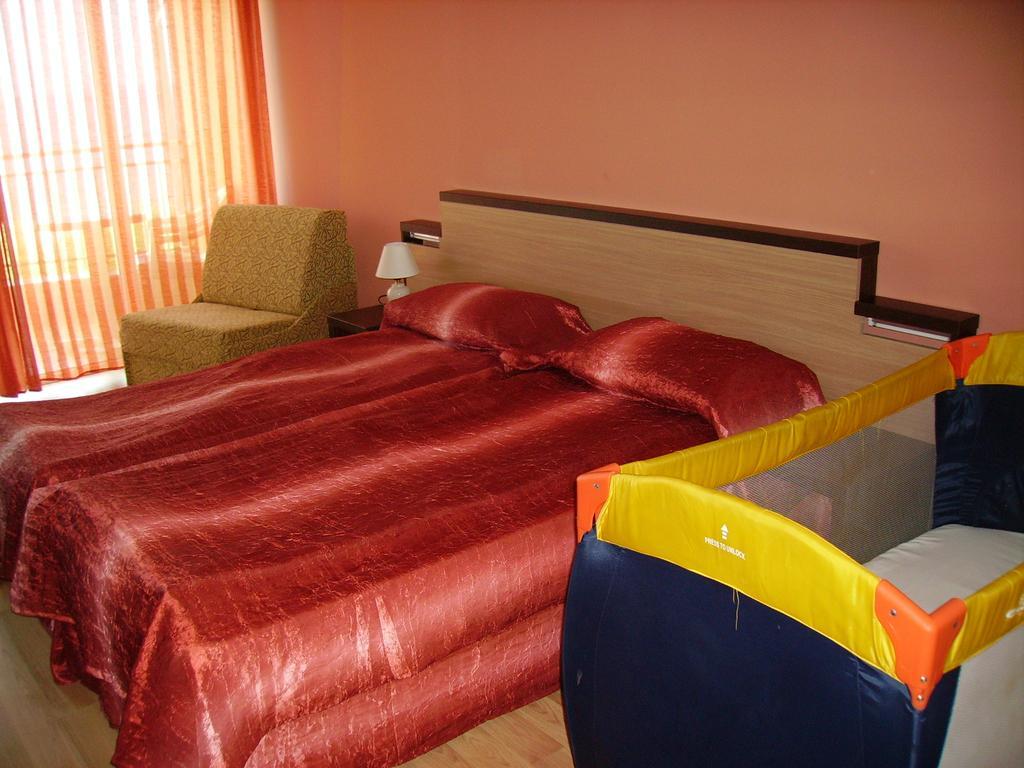 Mak Complex Hotell Pomorie Eksteriør bilde